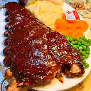 Full rack BBQ Spare Ribs cock n bull